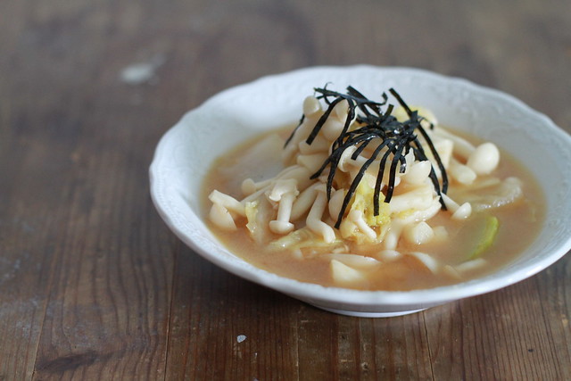 Mushrooms & Napa Cabbage Miso Soup