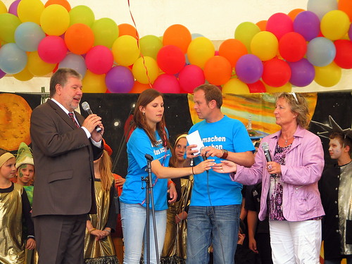 Kurt Beck eröffnet das Rheinland-Pfalz Kinderfest 2011