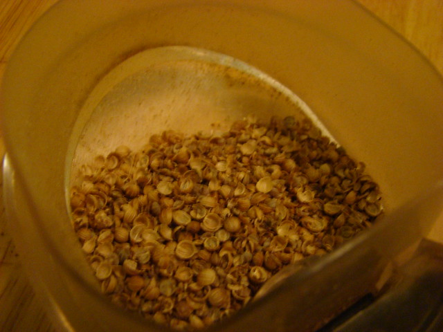 Crushed coriander