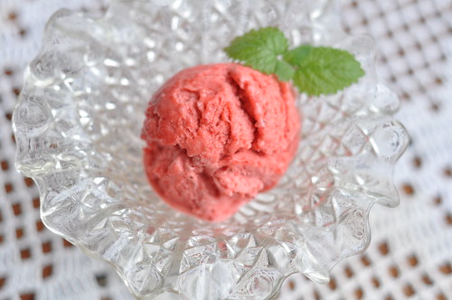 maasikasorbett/strawberry sorbet
