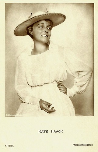 K te Lisbeth Minna Sophie Isolde Haack was born in Berlin Germany in 1897
