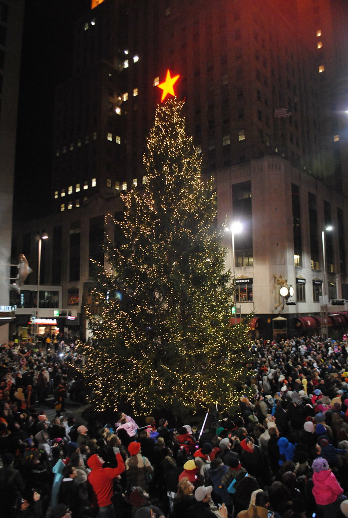 Macy's Light up the Square 2010