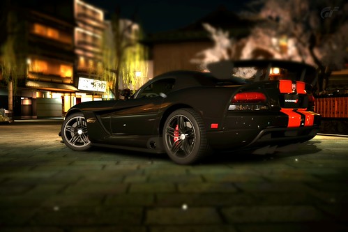 Dodge Viper Tuning second generation had a lighter engine with 450 hp 