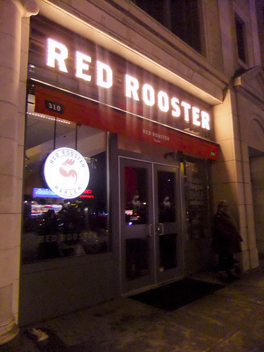 Red Rooster, Exterior