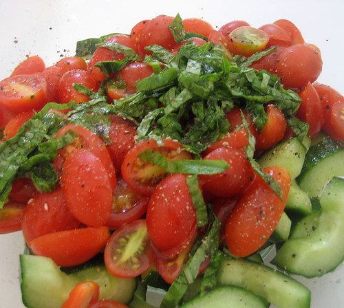 cucumber tomato basil salad