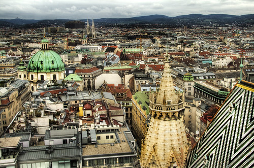 View from St Stephen cathedral tower. Vienna. Vista desde la torre de la catedral de San Estebán. Viena