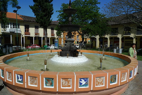Fuente - Parque de la Independencia - Loja, Ecuador