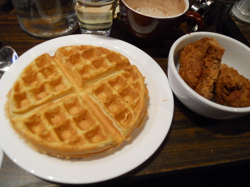 Fried chicken and waffle! 