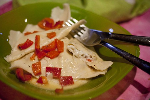 crab and blue cheese ravioli with roasted red pepper