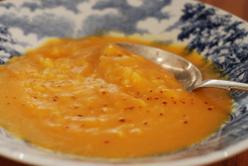 porgandi-apelsinisupp riisiga/carrot and orange soup with rice