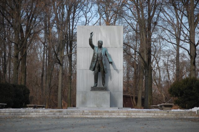 T. Roosevelt Statue