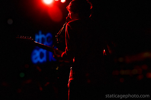 Henry's Dress at the Echo, March 28, 2010 © 2010 Michael Kang