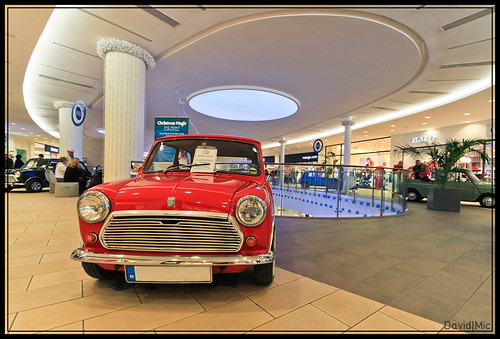 Recently, a static Mini show was held at the Point shopping mall here in 
