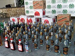 Rosario: Secuestran contrabando y reparten 10.000 botellas de bebidas alcohólicas – Fake News
