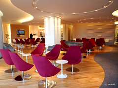 KAL Business Class Lounge by takau99