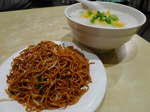 Congee & fried noodles@Sunnybank Oriental