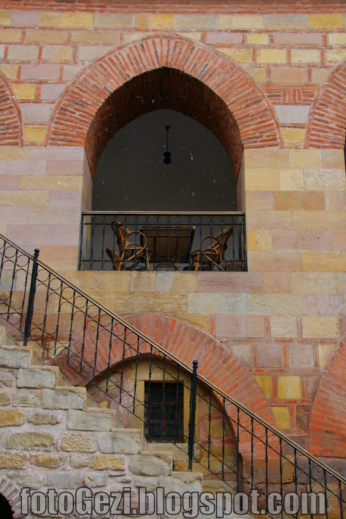 Kastamonu Kurşunlu Han Caravanserai stairs