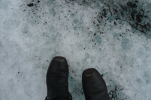 my feet and mýrdalsjökull