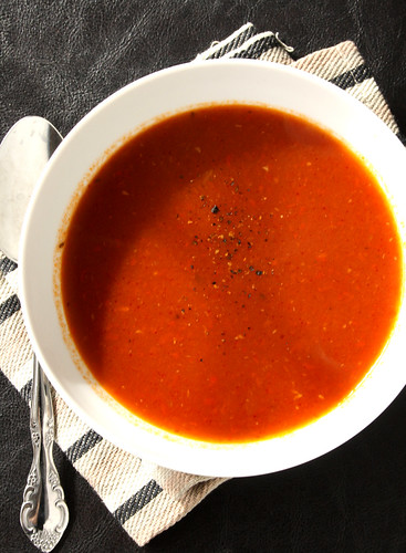 Sunny Anderson's Roasted Tomato Soup