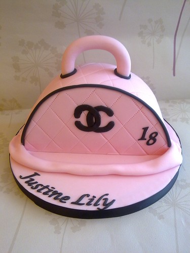 Chanel Bags Uk. Chanel Bag Cake