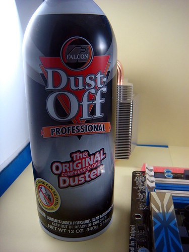 Dust-Off 拋棄式噴氣罐