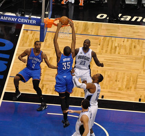 kevin durant dunk. Kevin Durant Dunk. NBA leading scorer.