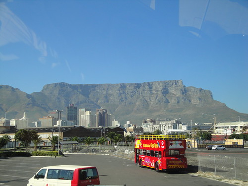 Table Mountain and the CapeTown Hop On Hop Off Bus