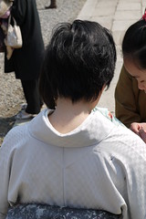 Nape of woman in kimono