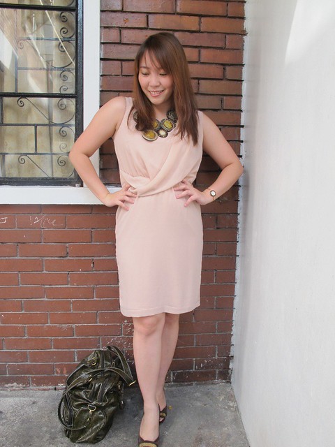 Blush dress with bib (5)