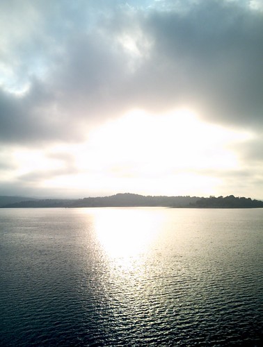 Early morning sun over Cardinia Reservoir