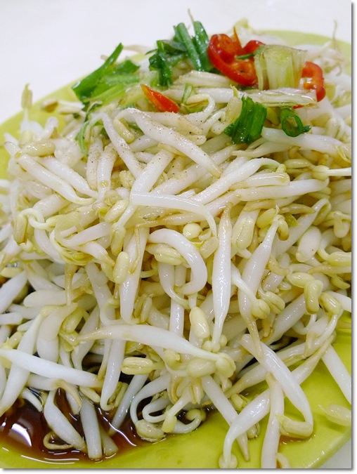 Crunchy Bean Sprouts