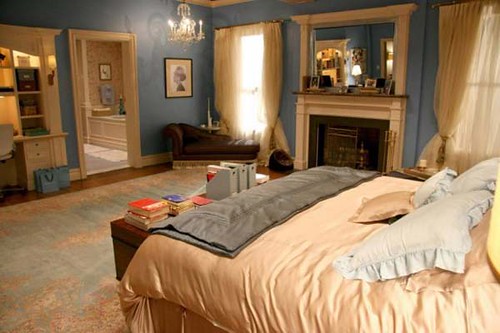 blair-waldorfs-bedroom