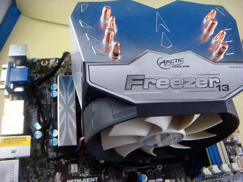 AC Freezer-13 CPU 散熱器