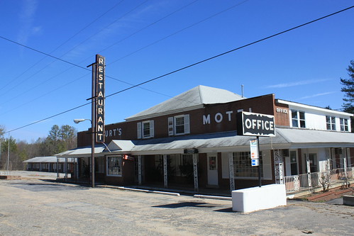 Abandoned Wilmurt's Motel and Restaurant