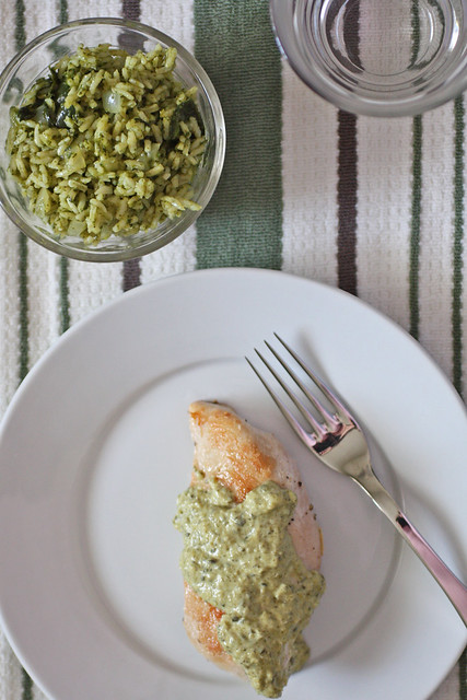 chicken and green rice