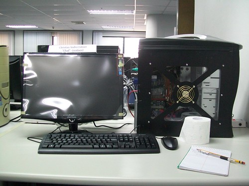 Workstation at Azeus