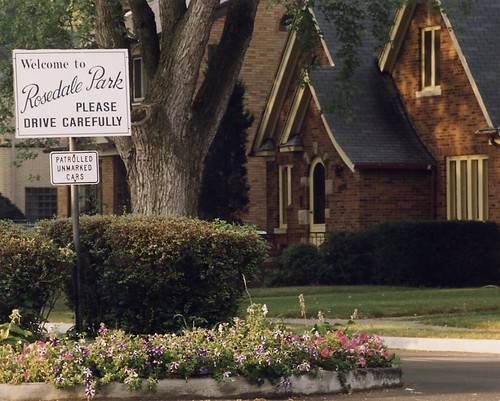 rosedale park entry sign