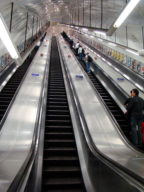 DSC06965 London Underground Escalators 