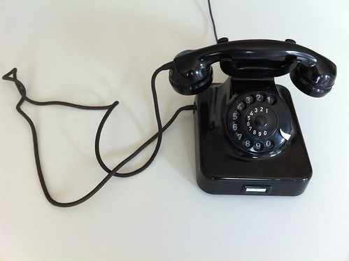 Telefon by Adolf Kluth