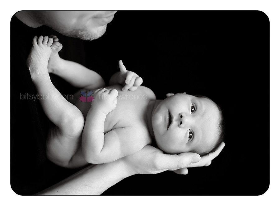 DC Newborn Photographer captures the miracle of life