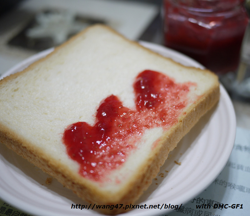 20110331-12麵包機做草莓果醬