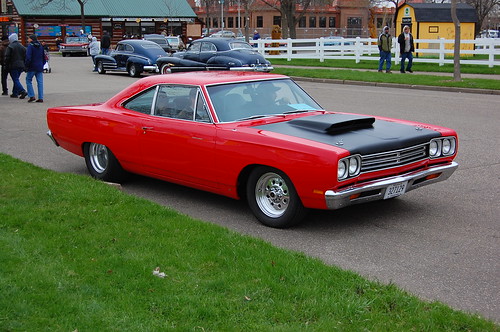 1969 Plymouth Road Runner 1024 x 679