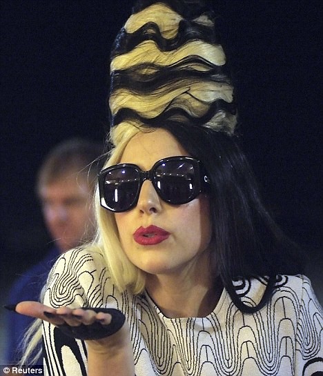 Lady Gaga gets Taiwan in a buzz with her latest wacky hairstyle  2