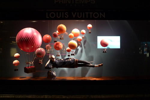 Vitrines Louis Vuitton - Paris, juin 2011