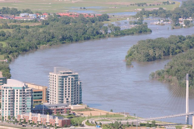 Missouri River at Omaha - June 15, 2011