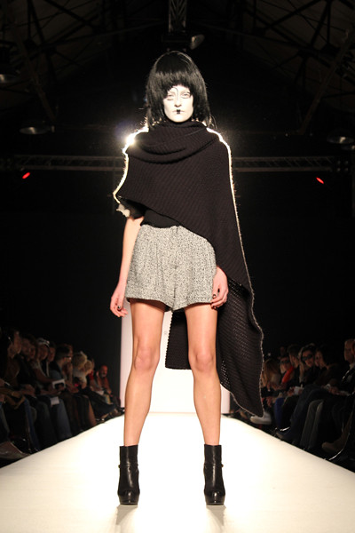 fashionarchitect.net_dimitri_zafiriou_le_diner_surrealiste_aw_2011-12_01