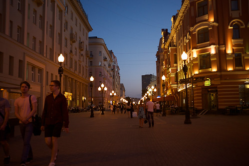 Evening at Moscow - Arbat street/  ©  Still ePsiLoN