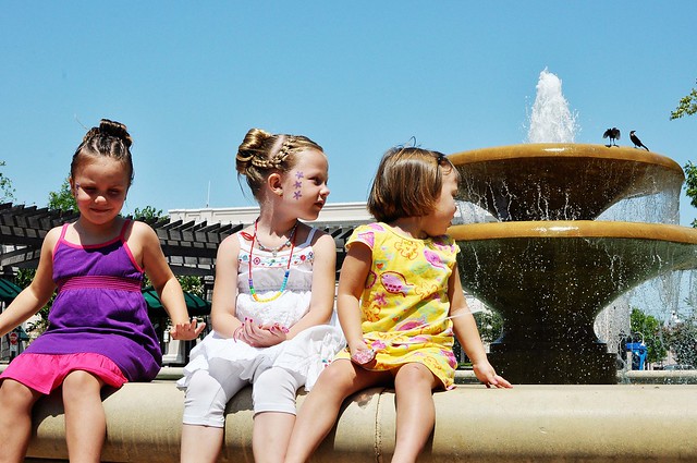 all the girls by the fountain