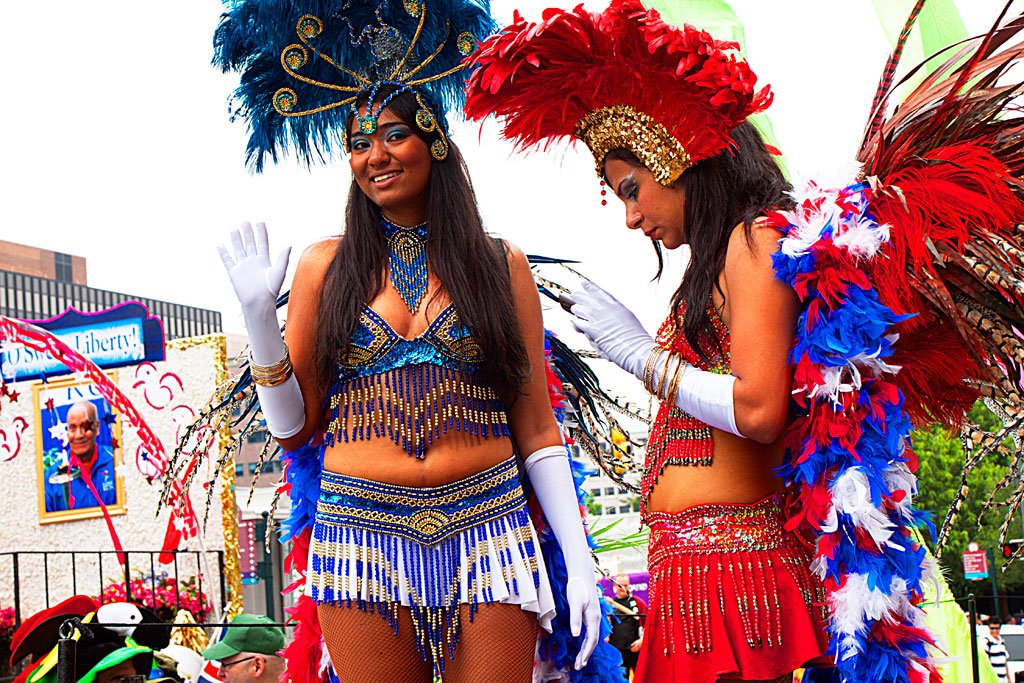 Puerto-Rican-dancers--Olde-City