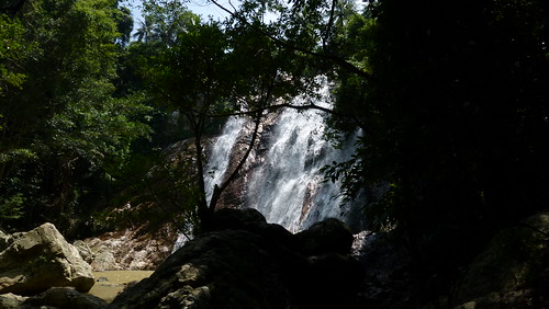 Koh Samui Namuang waterfall1 サムイ島ナムアンの滝